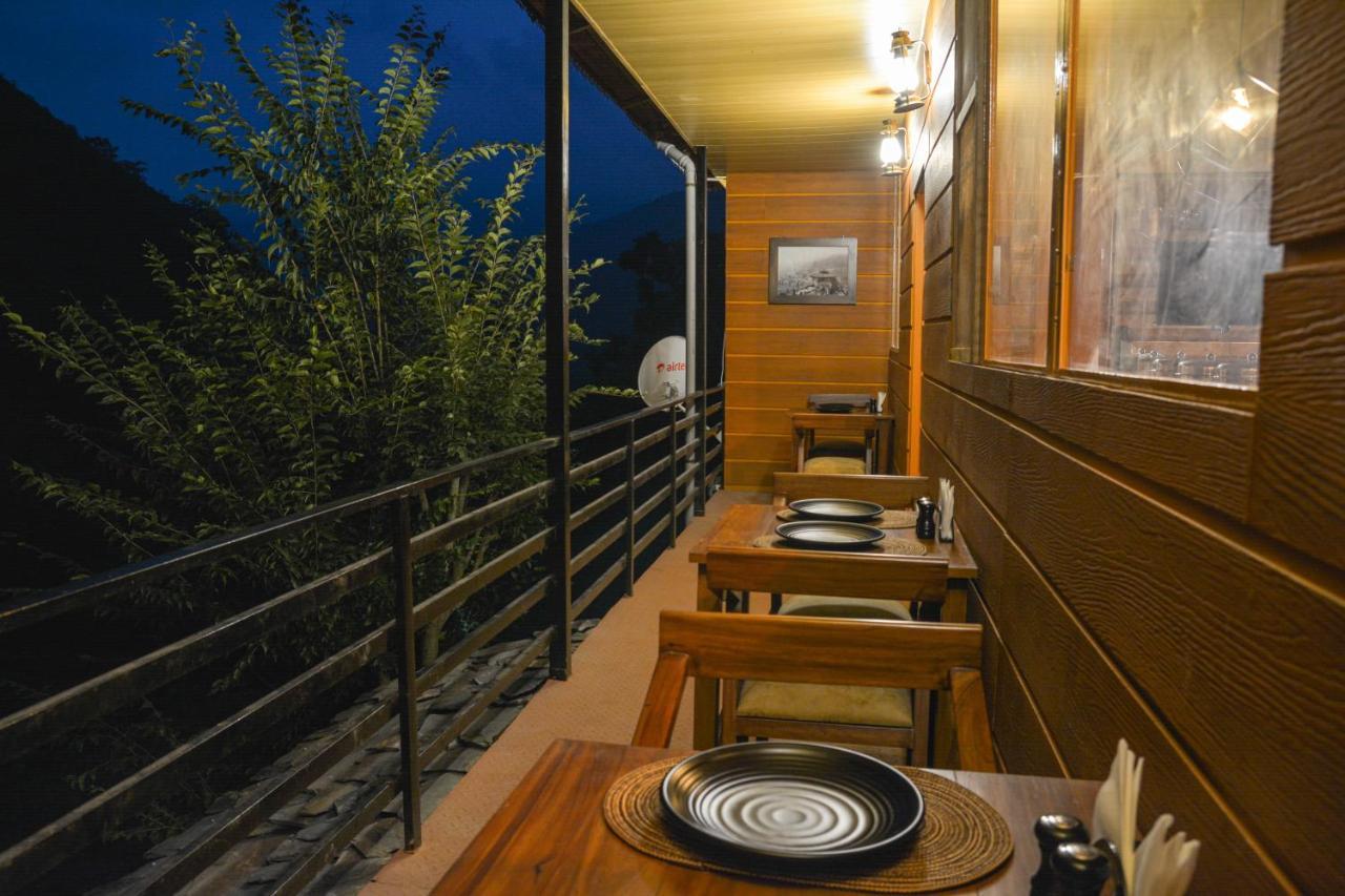 Tiger Fall Eco Resort ชาคราตา ภายนอก รูปภาพ
